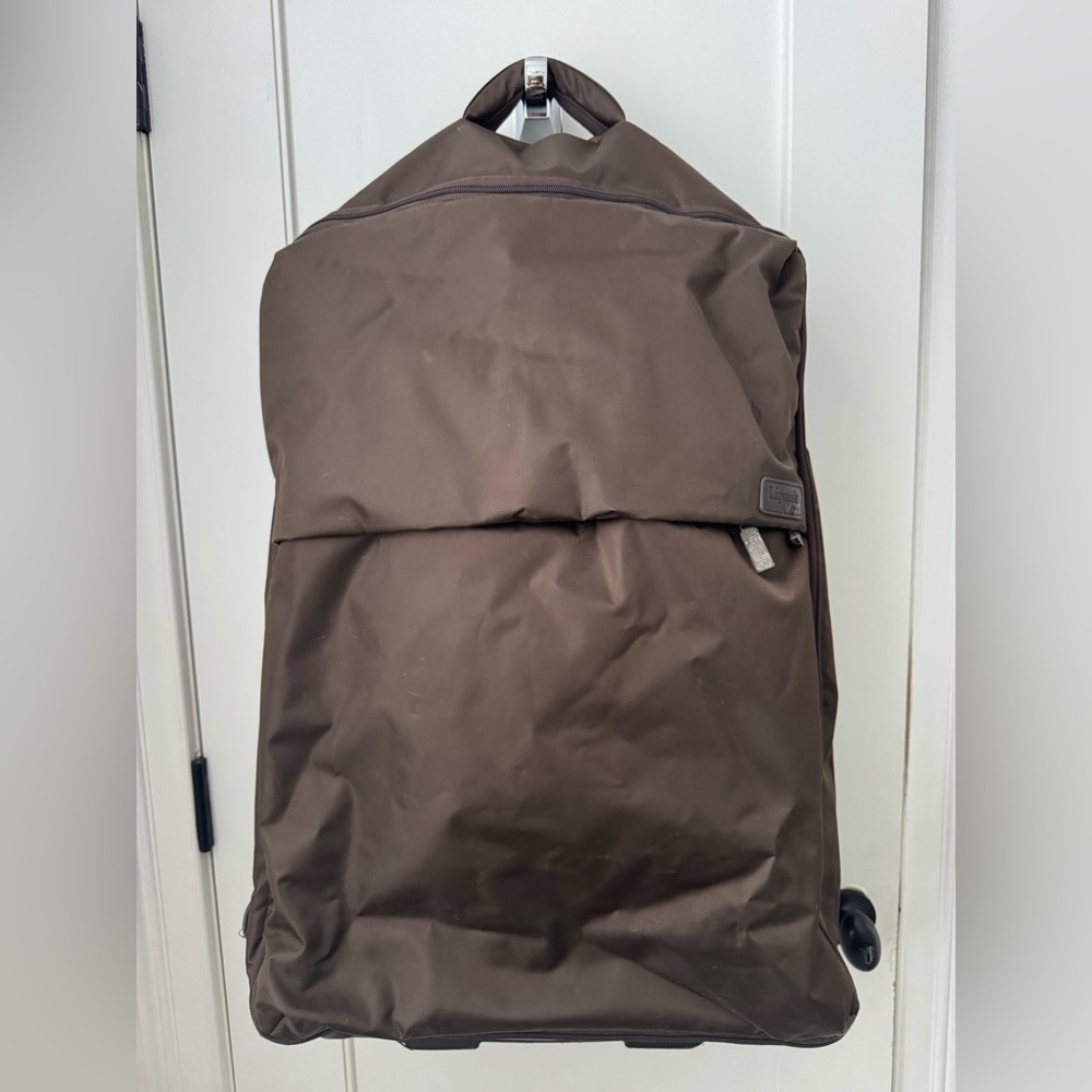 Lipault Roller Suitcase